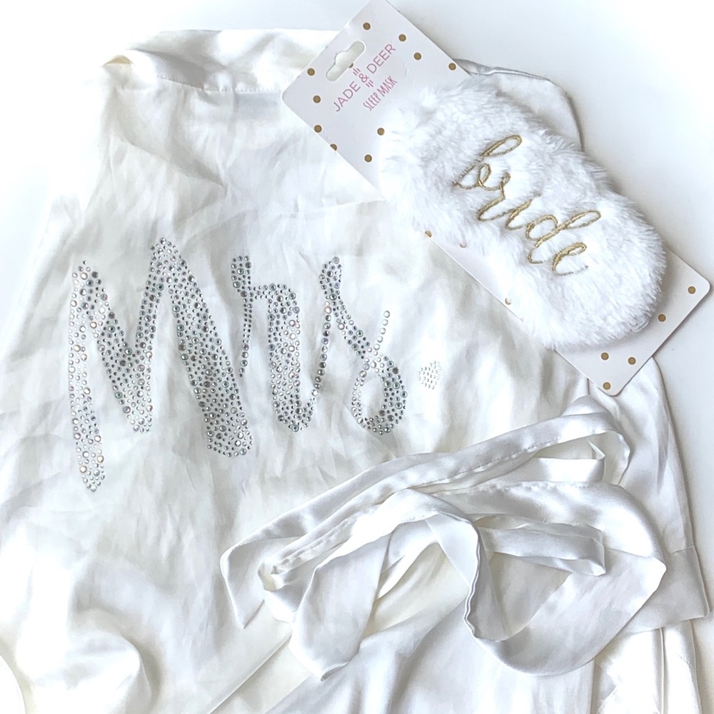 “MRS” Satin White Robe + Bride Sleep Mask